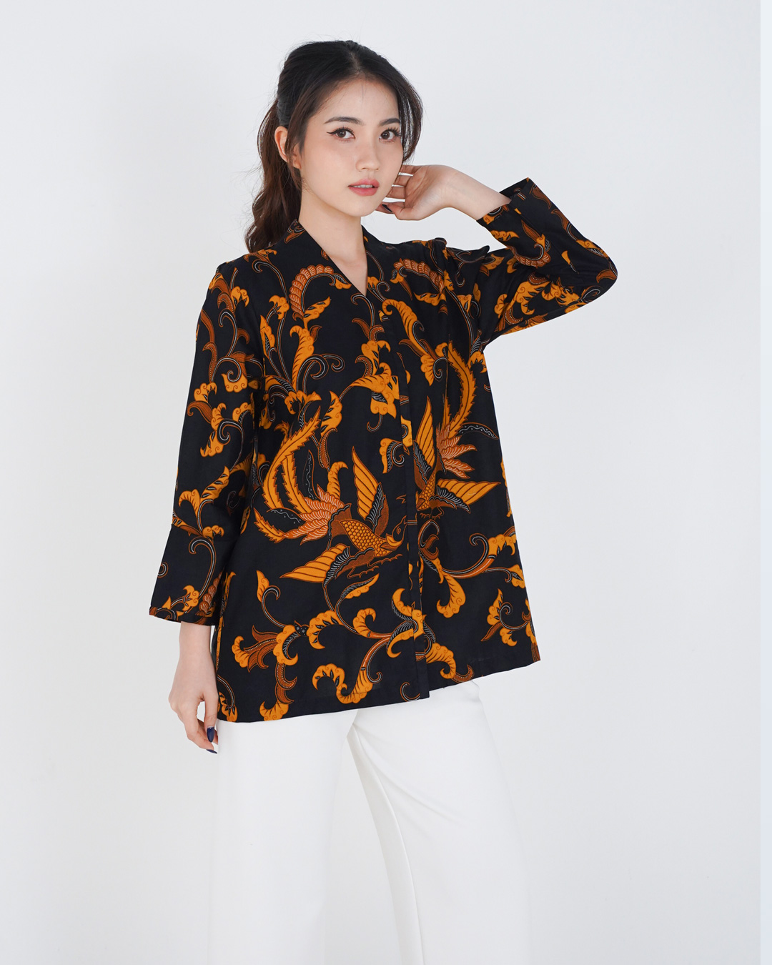 Blouse Lengan Panjang Peksi Nendro – Sogan