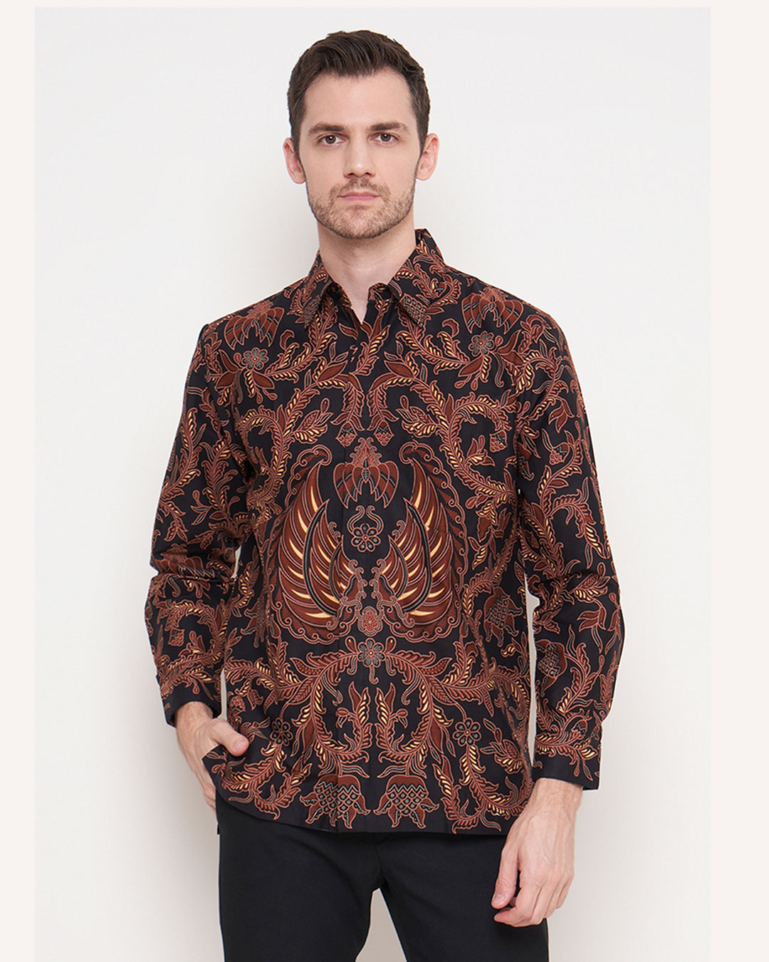 Kemeja Batik Lengan Panjang Gurdo Latar Rambat - Sogan