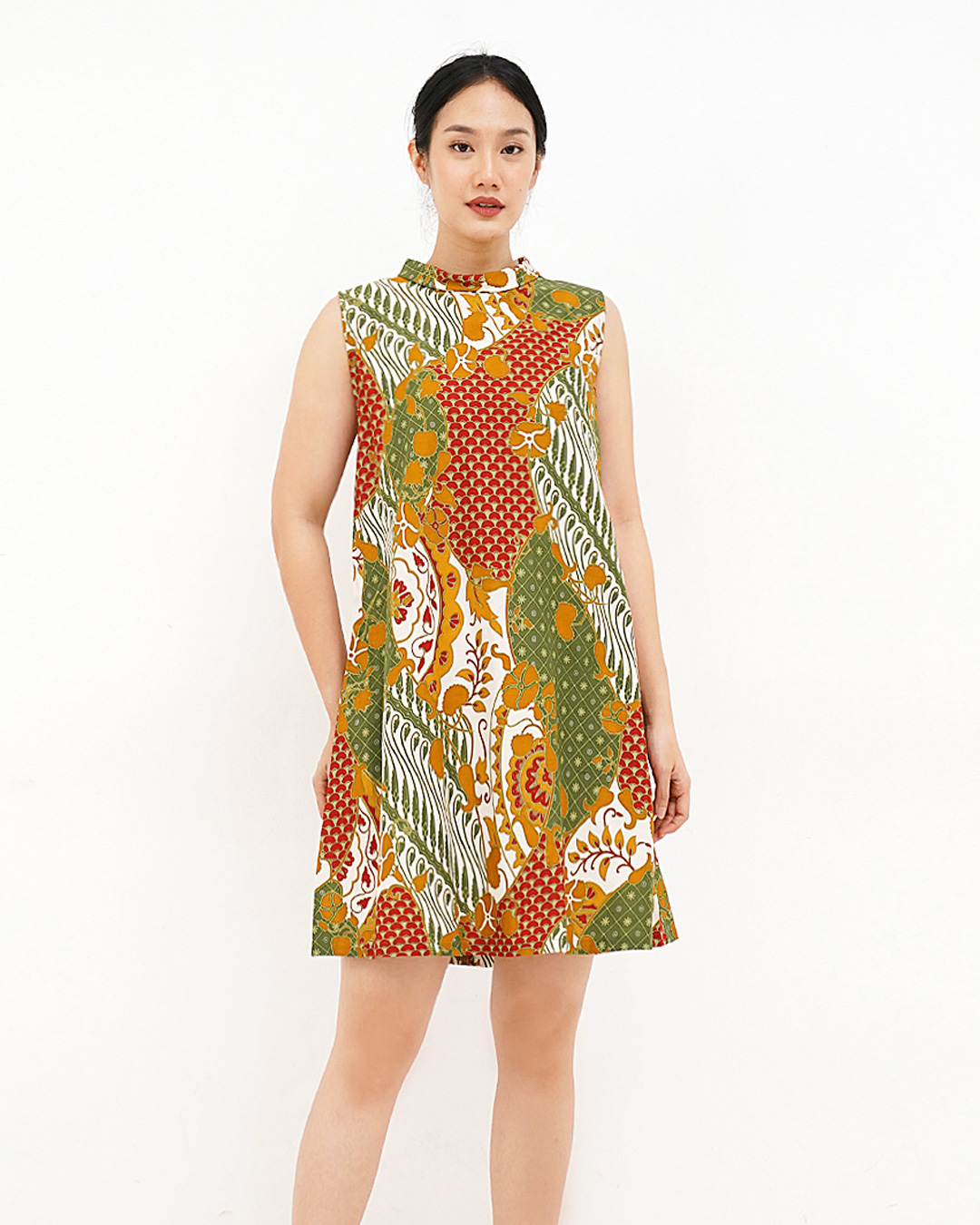 Dress Danar Hadi Tambal Sri Wedari Kerah Lingkar Bulat - Hijau Cover