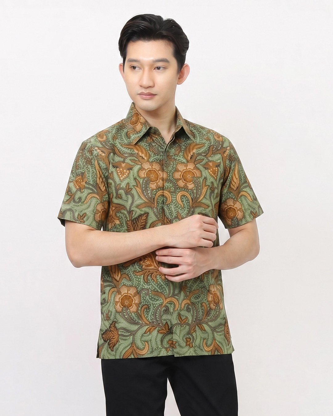 Kemeja Batik Lengan Pendek Lung Cempaka Sari - Hijau