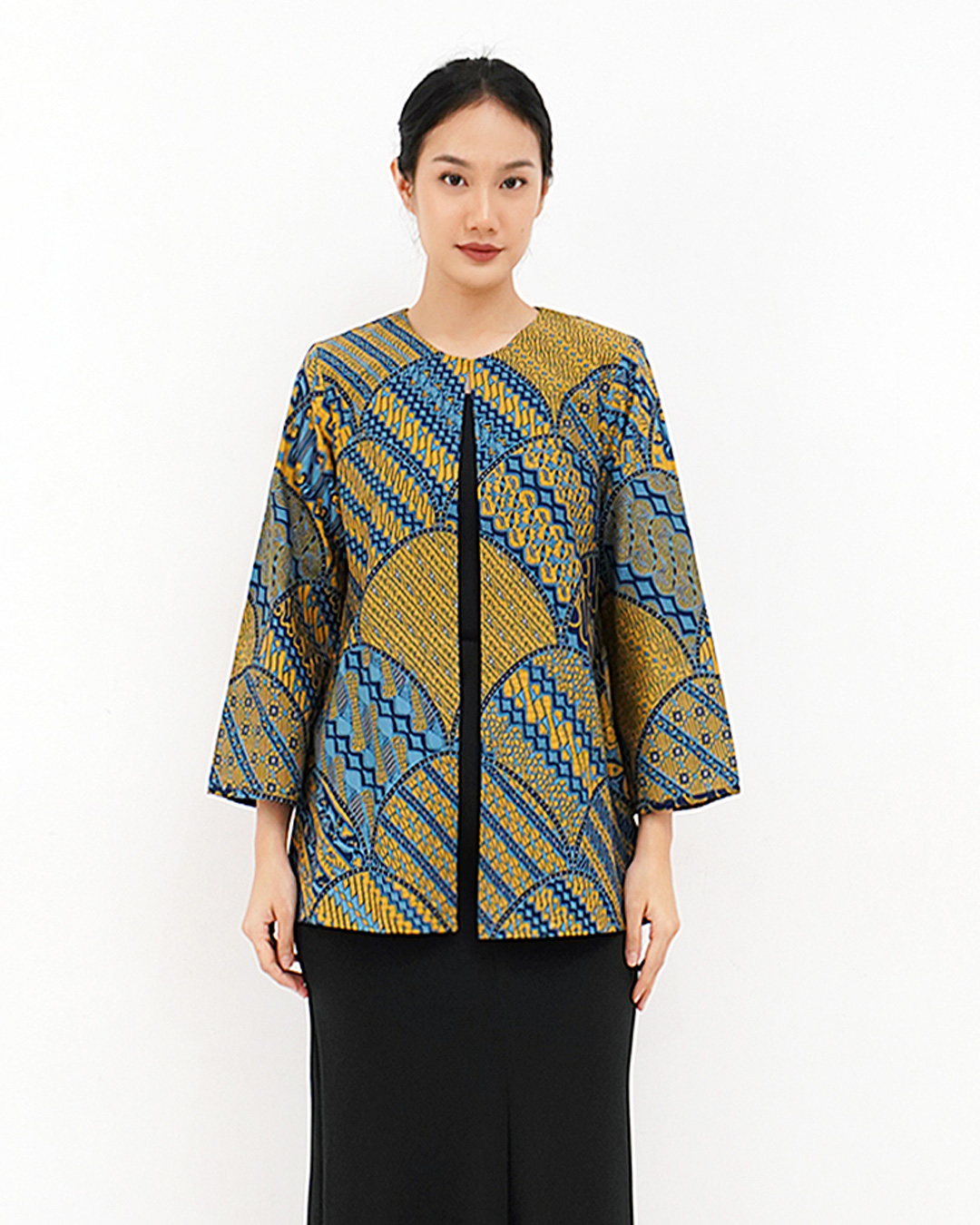 Outer Danar Hadi Lengan Panjang Grinsing Laras Kusuma - Biru cover