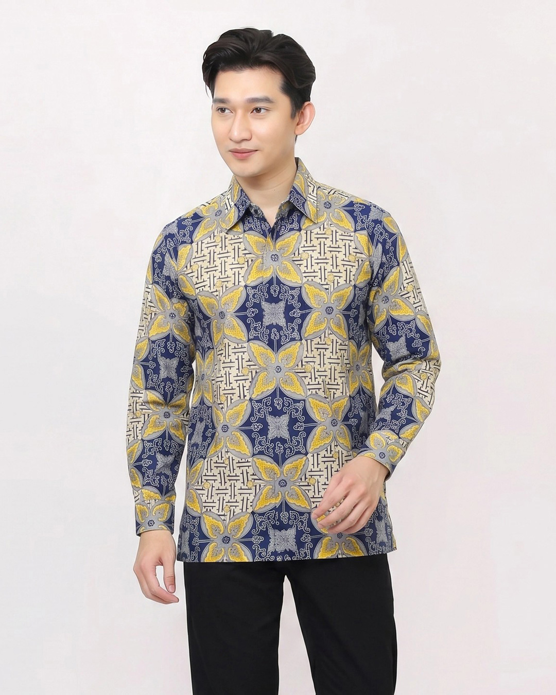 Kemeja Batik Lengan Panjang Ceplok Cendana - Kuning 1