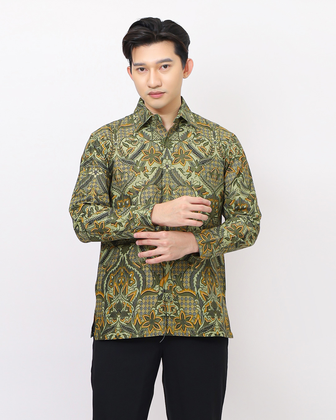 Kemeja Batik Lengan Panjang Sekar Jagad Bawana - Hijau1