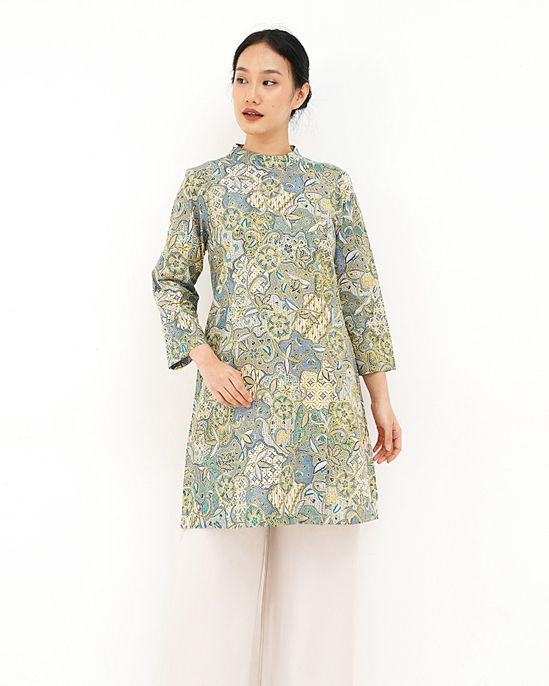 Blouse Lengan Panjang Tunik Tambal Kinasih - Cream 1