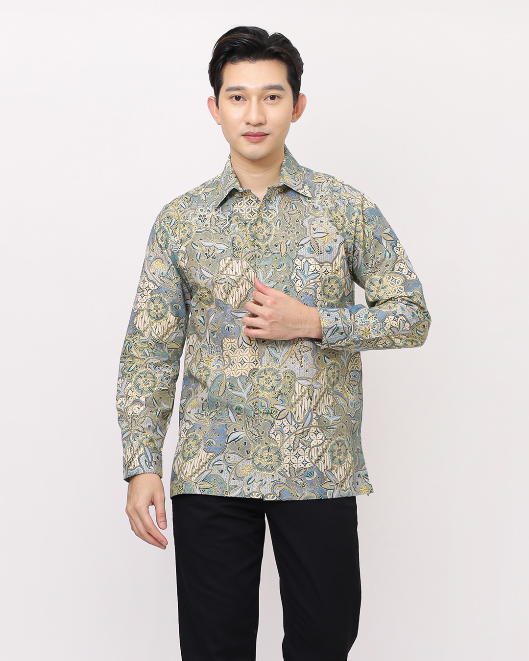 Kemeja Batik Lengan Panjang Tambal Kinasih - Cream 1