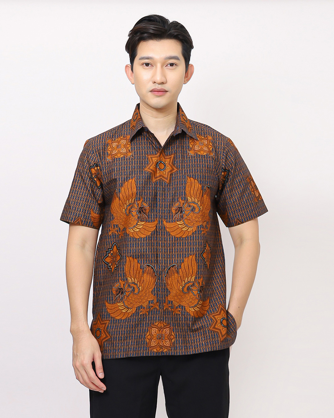 Kemeja Batik Lengan Pendek Peksi Jatayu - Biru cover