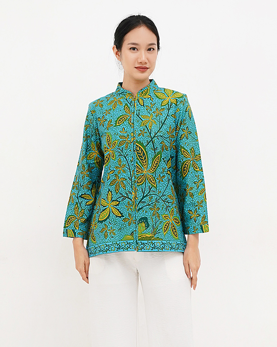Blouse Lengan Panjang Sebaran Daun - Biru Muda 1